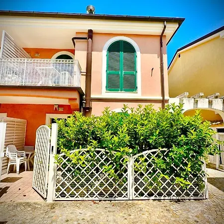 Apartment Conero Casa - Di Numana In Piazzale Tremiti 7 Con Parcheggio Esclusivo